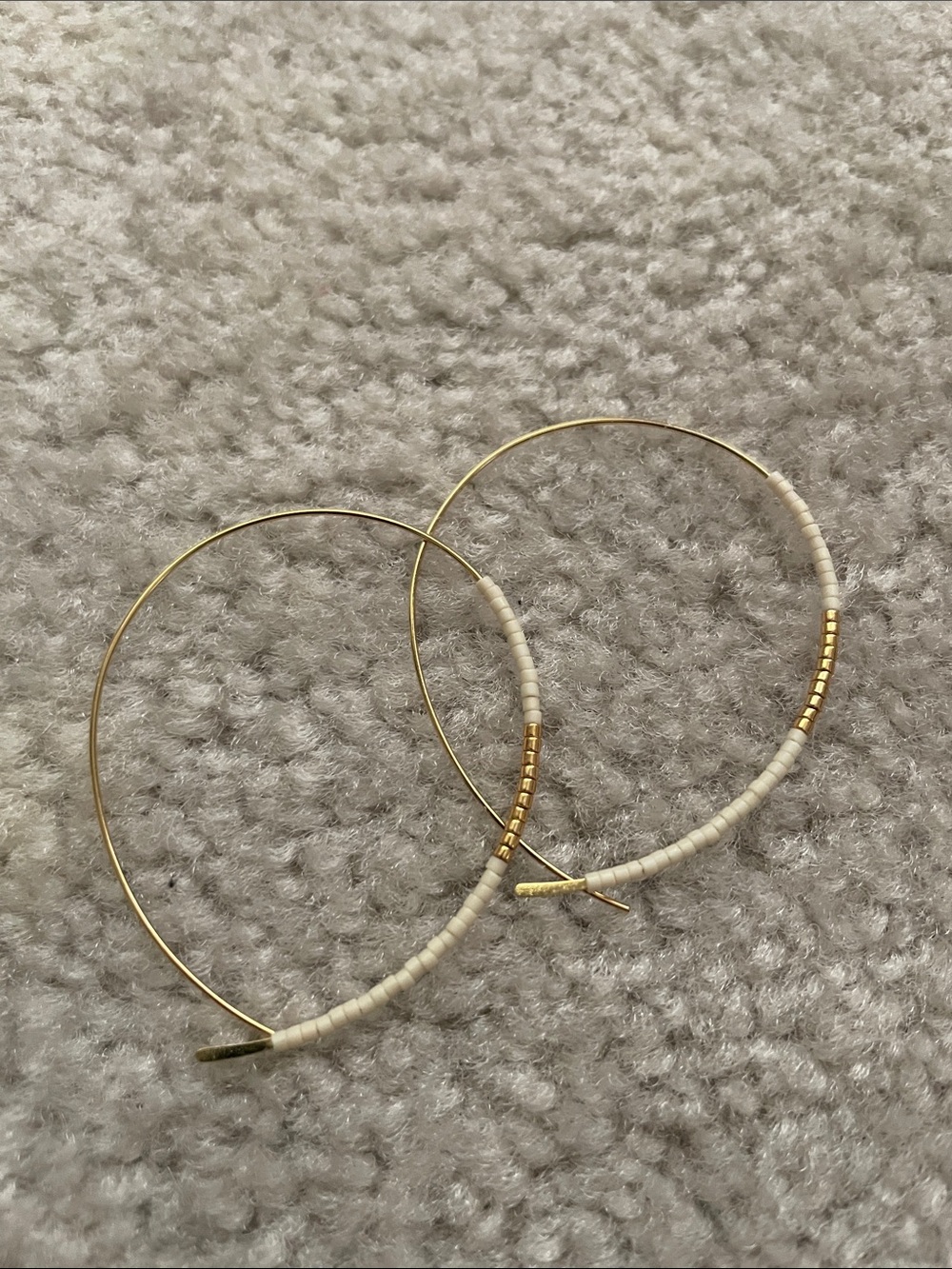 White and Gold Beaded Dangle Statement Earrings Threader
